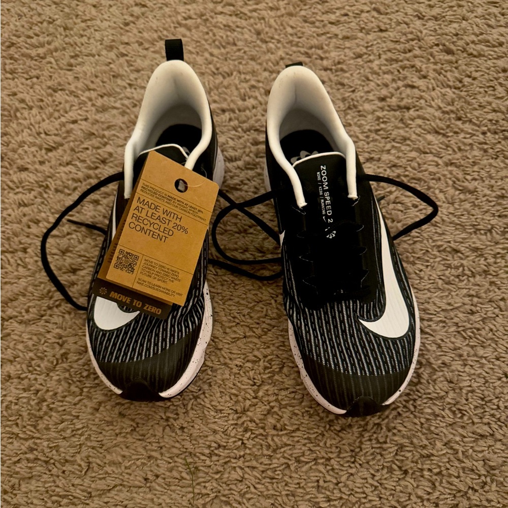 Nike Running Shoes Youth size 5.5Y New with tags